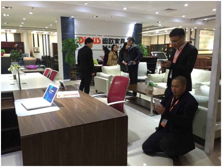 迪歐代表黃總認證檢查產品