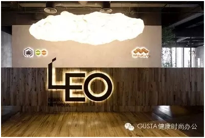 LEO上?？偛?/></p><p style=