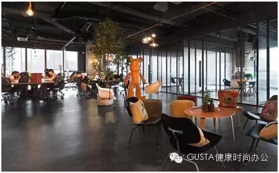 職員辦公休閑區