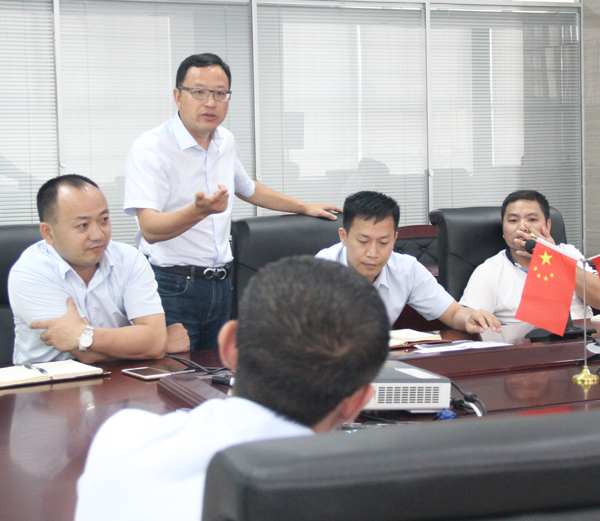 董事長(zhǎng)一對(duì)一交流