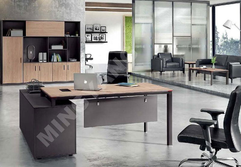 漢諾威 - 時(shí)尚經(jīng)理辦公桌定制