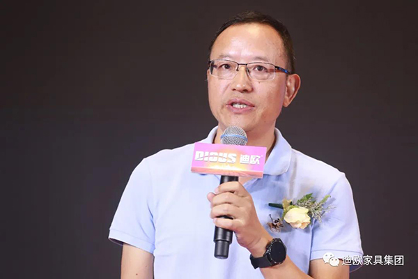 集團(tuán)董事長(zhǎng)黃壽金先生 集團(tuán)董事長(zhǎng)黃壽金先生